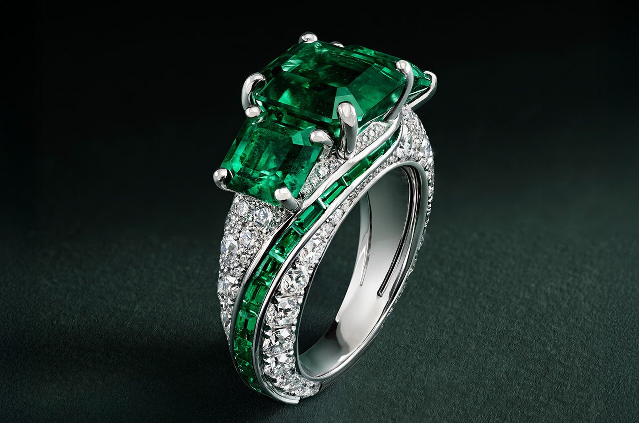 Discover Graff White Diamond High Jewellery, image shows Graff White Diamond High Jewellery necklace