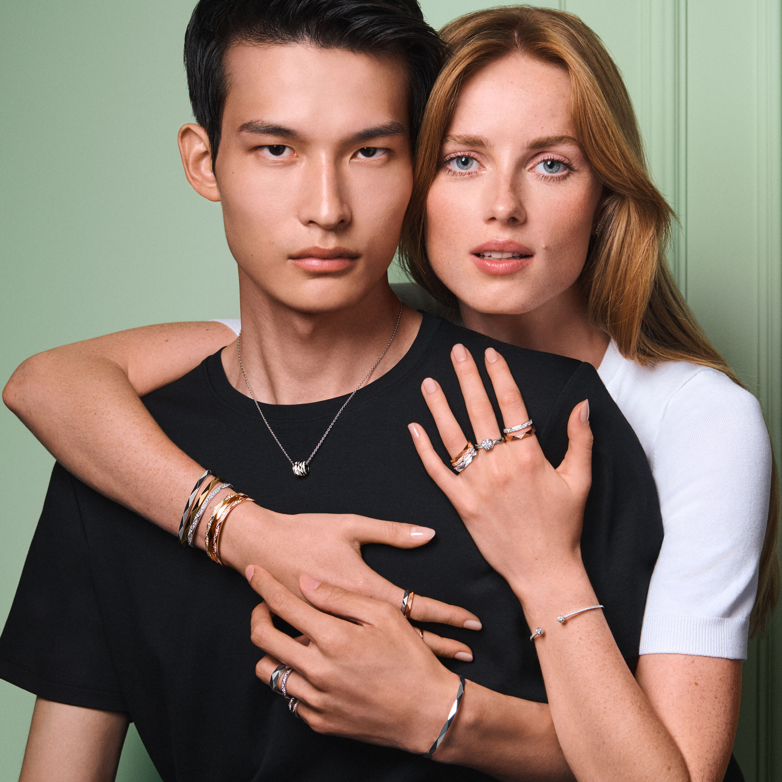 Image of female and male model wearing Laurence Graff Signature