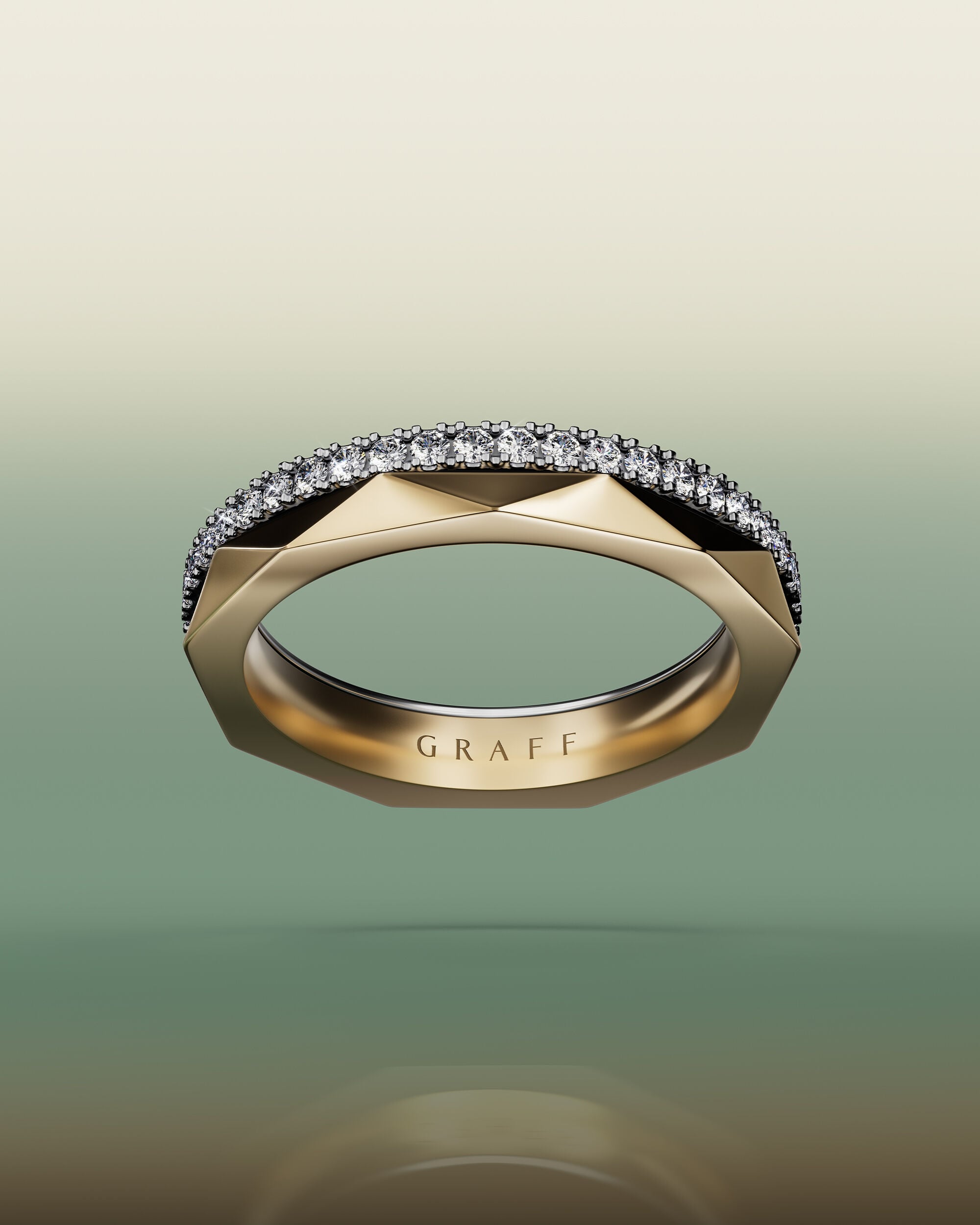 Image shows Laurence Graff signature layered ring