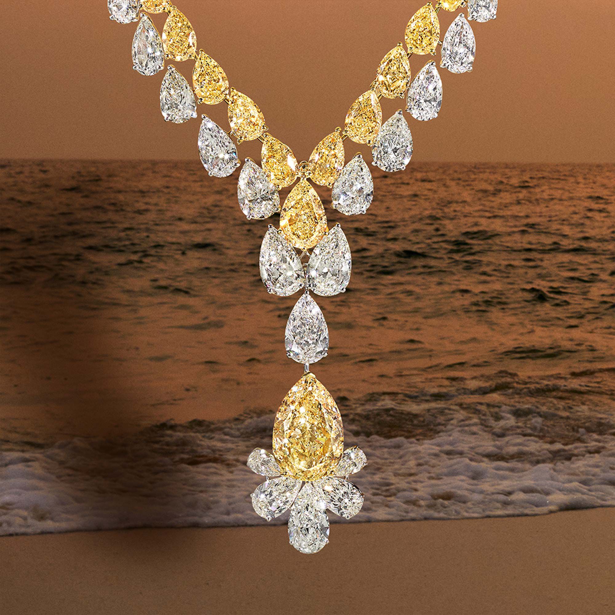 Graff High Jewellery Yellow and Diamond Necklace 