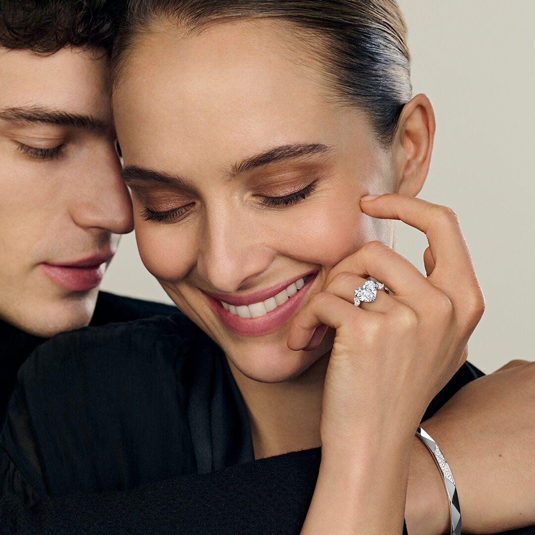 Image shows Graff Butterfly Double Butterfly Silhouette Diamond Pendant