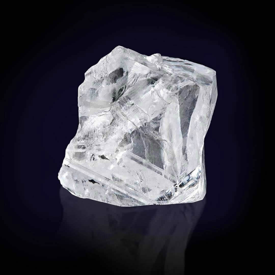 rough stone of the 373 Carat diamond acquired by Graff