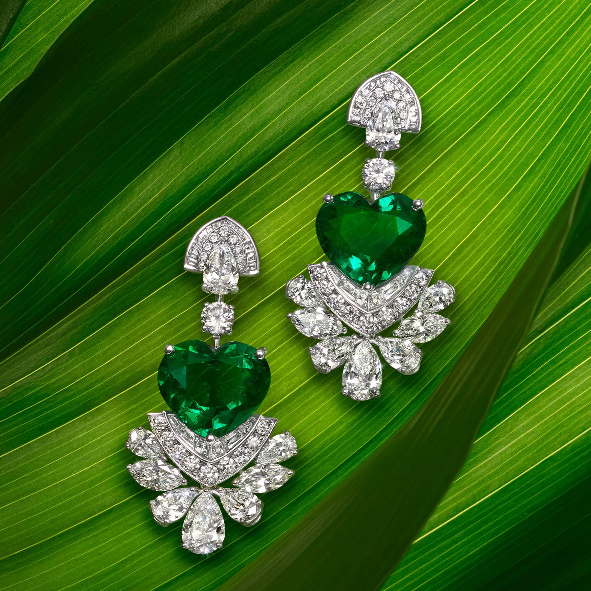 Graff Emerald and Diamond High Jewellery Heart Shape Earrings