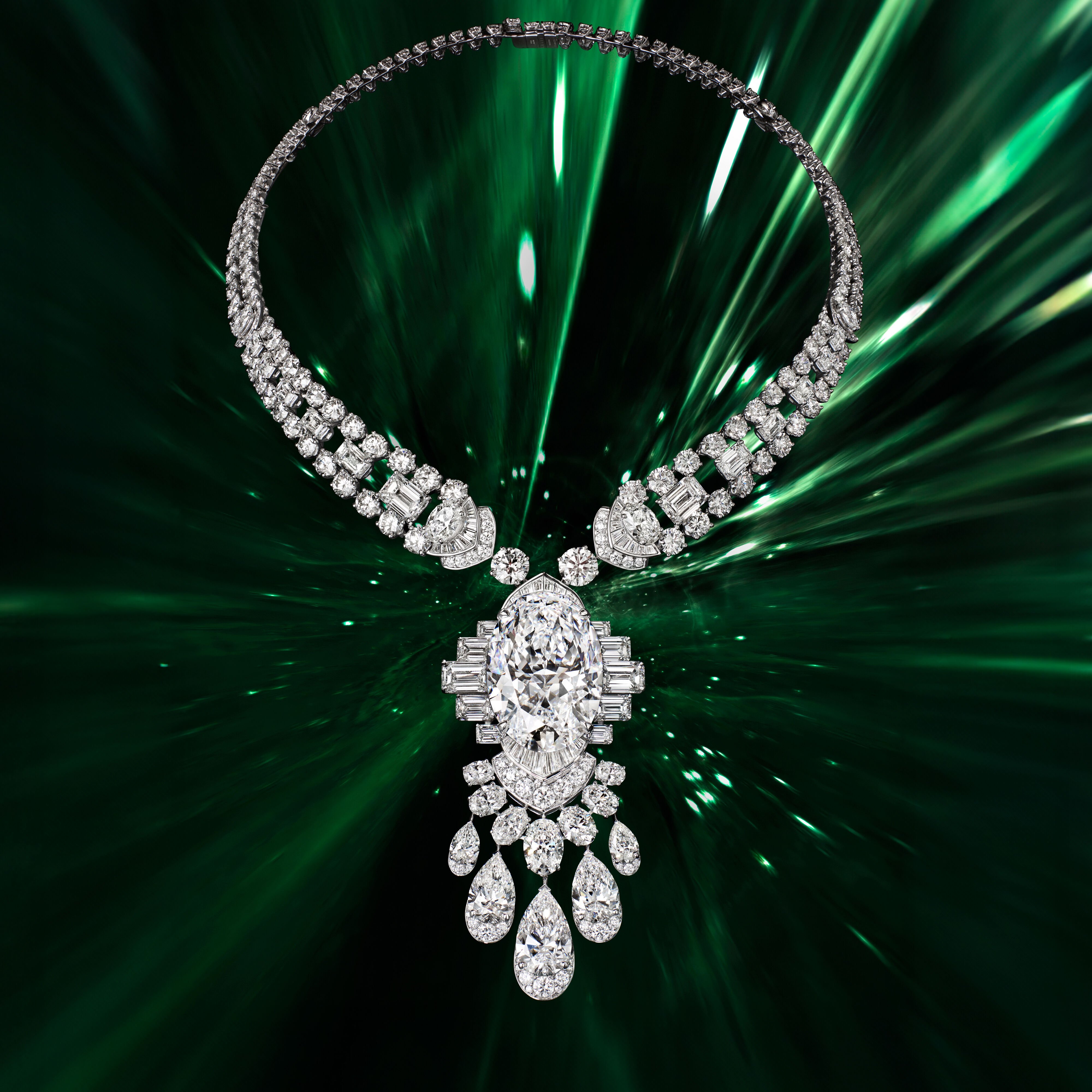Image of Graff Galaxia White Diamond High Jewellery Necklace