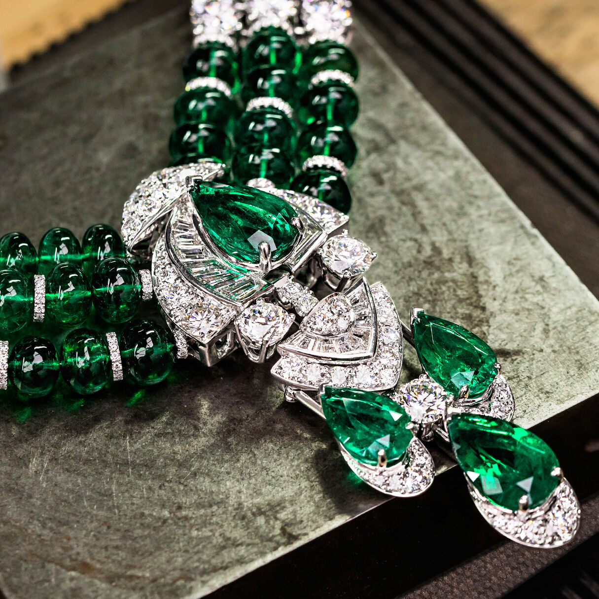 Graff emerald and white diamond high jewellery necklace