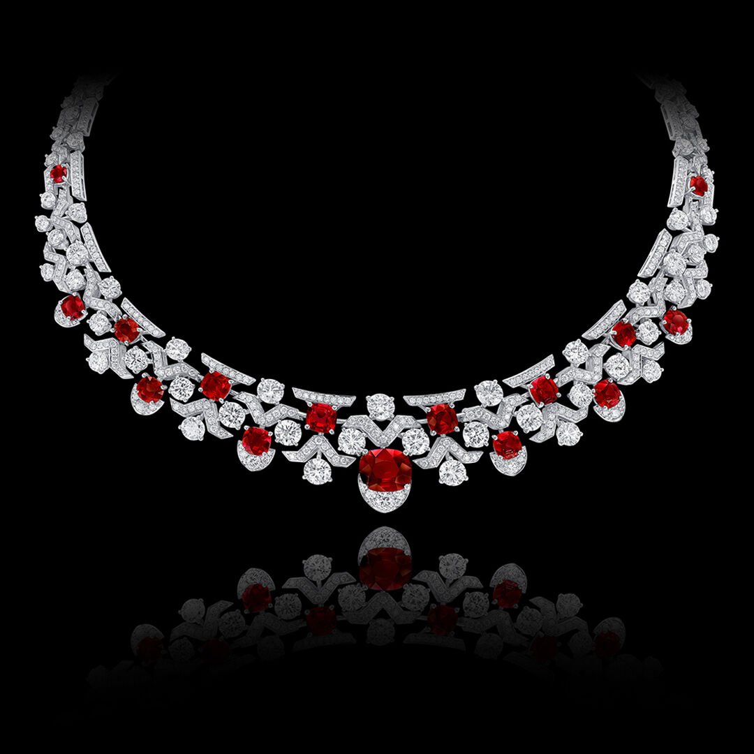 Image of Graff Ruby High Jewellery bangle