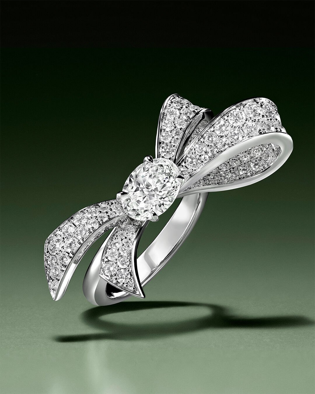 Rings - image shows Graff Tilda's Bow ring