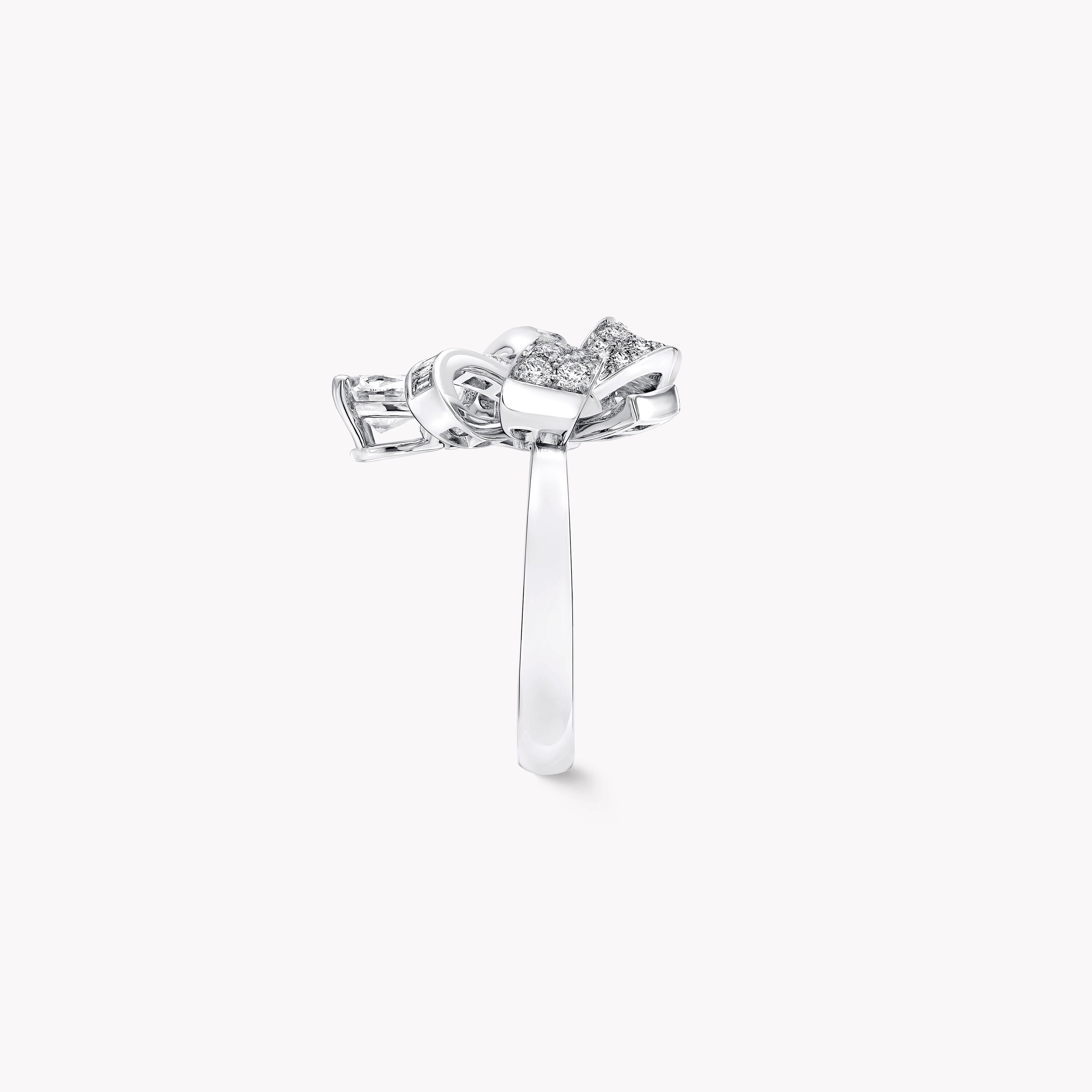 Xodas リング 指輪 ボロシリケイトガラス Dicro White Opal ティルダズ ボウ クラシック ダイヤモンドドロップ リング, ホワイト