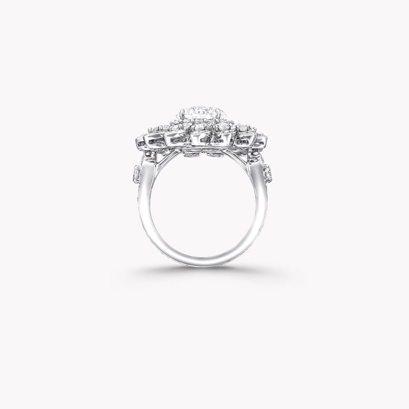 Bague classique en diamants sertis en pav&eacute; Le Portail Graff