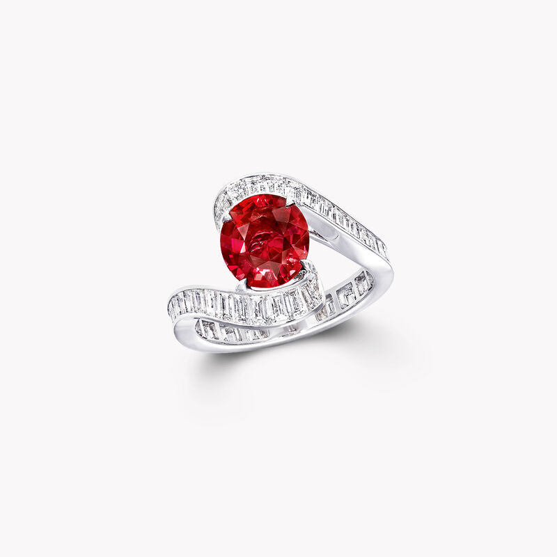橢圓形紅寶石高級珠寶戒指