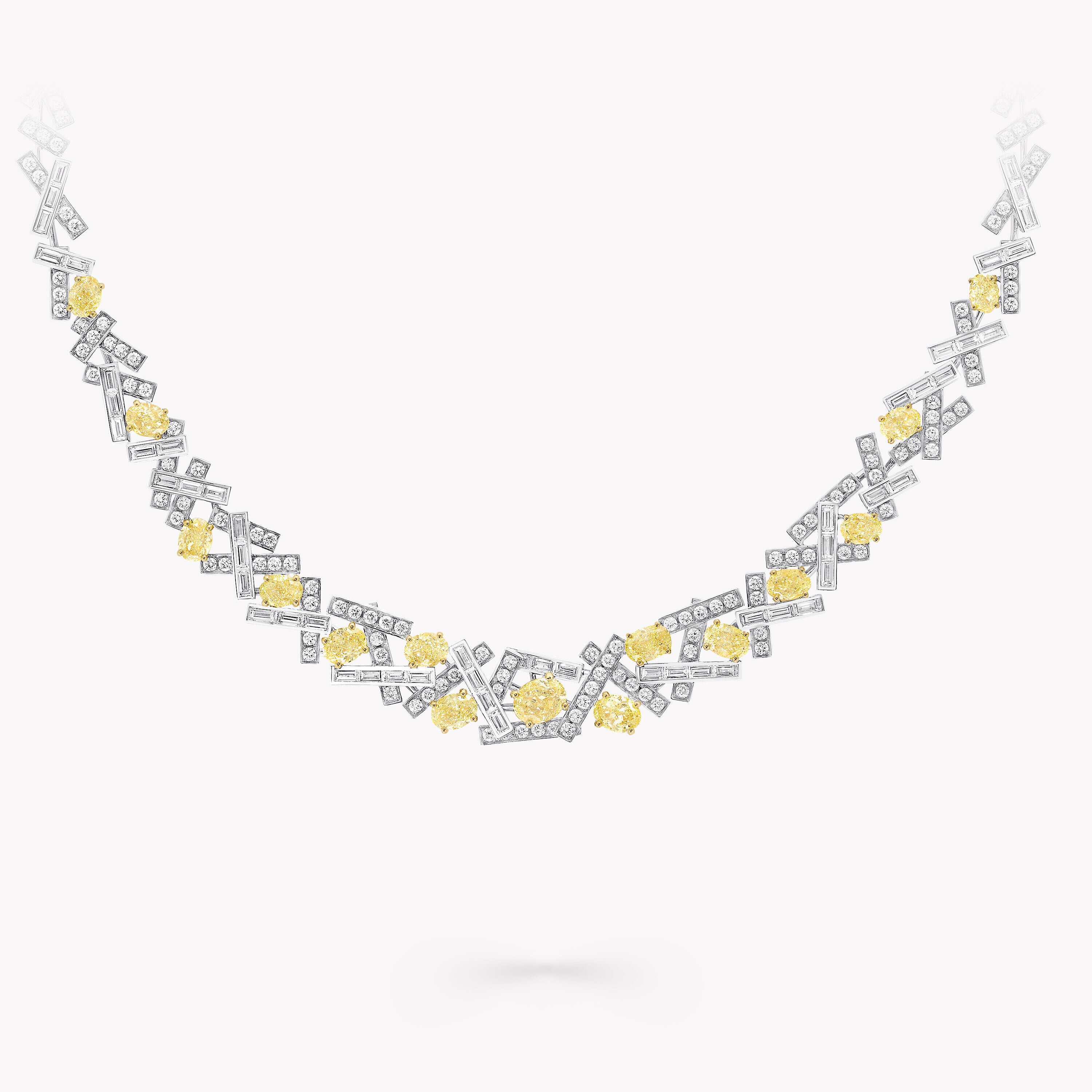 Graff Yellow Diamond High Jewellery A Yellow And White - Bracelet Clipart  (#3081754) - PikPng