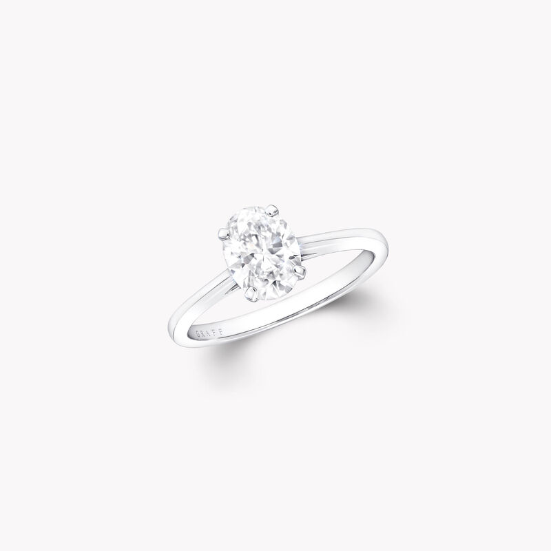 Paragon椭圆形钻石订婚戒指, , hi-res