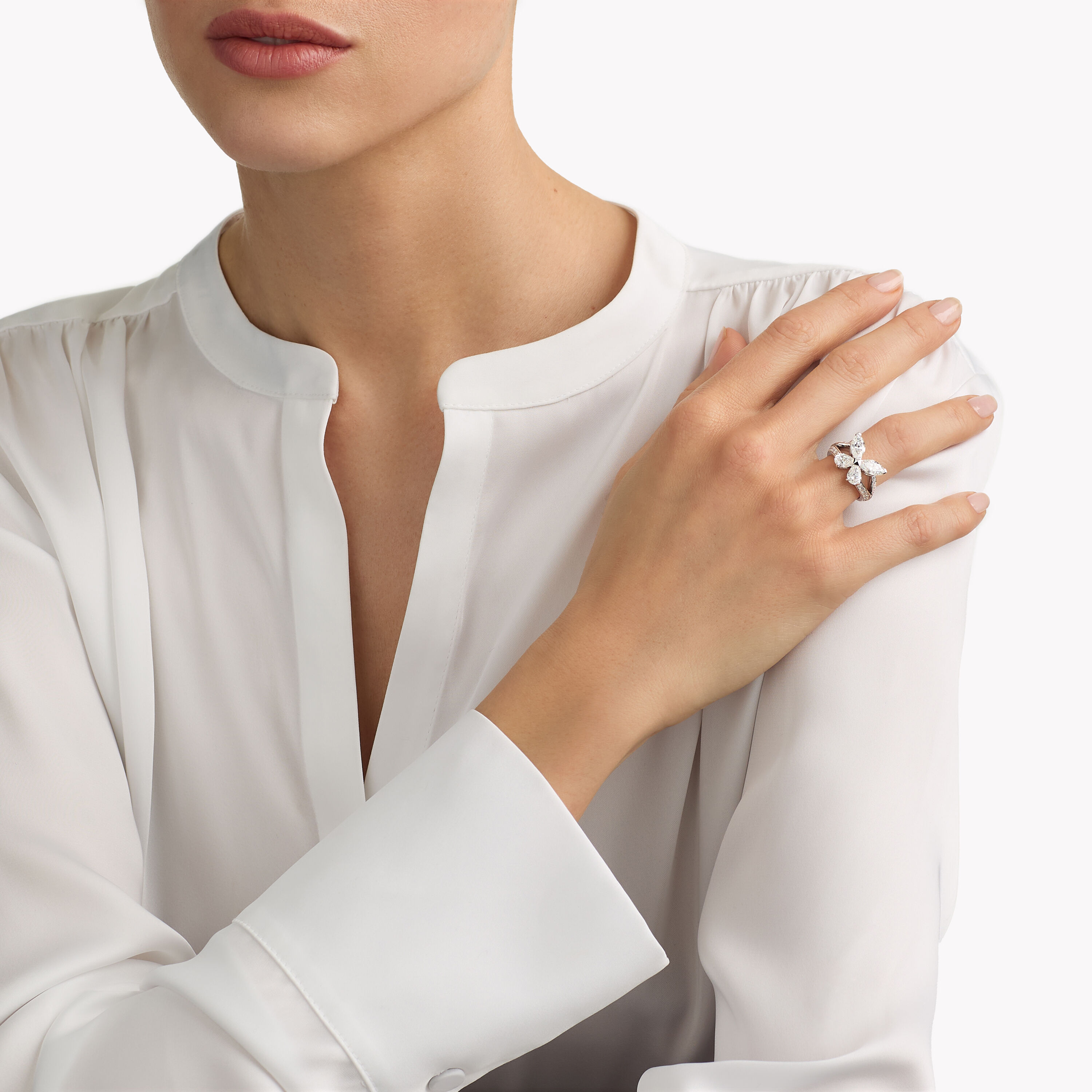 Classic Butterfly Diamond Ring, White Gold - Graff