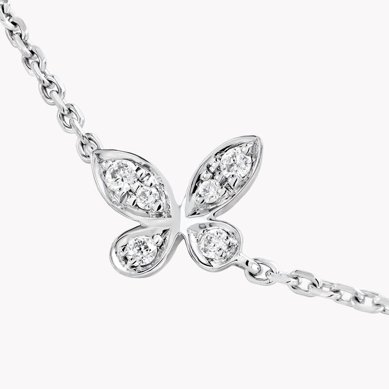 Pavé Butterfly Diamond Petite Necklace, , hi-res