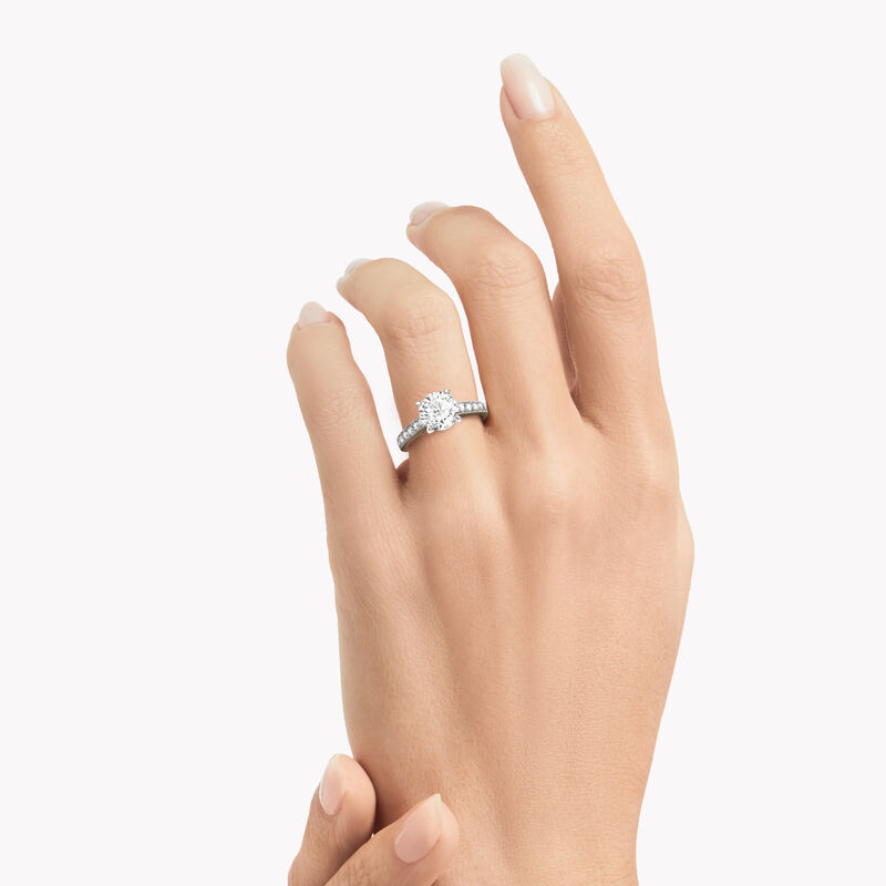 Flame Round Diamond Engagement Ring