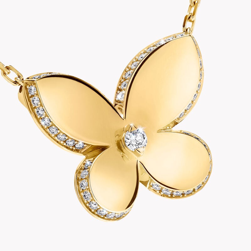 Pav&eacute; Butterfly Pendant