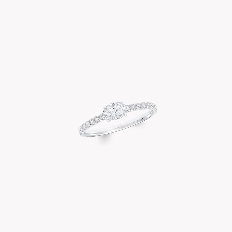 Foufou Horizontal Oval Diamond Ring