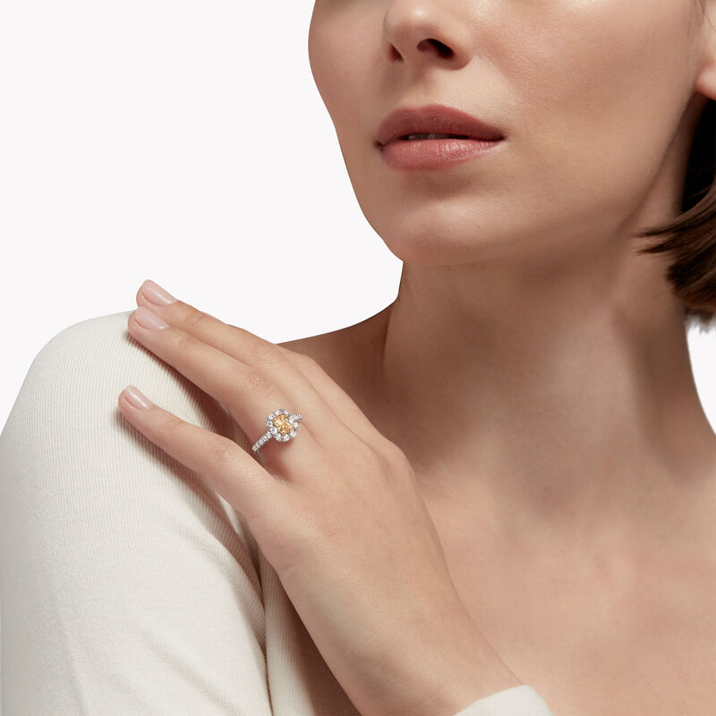 アイコン ラディアントカット イエロー＆ホワイトダイヤモンド リング