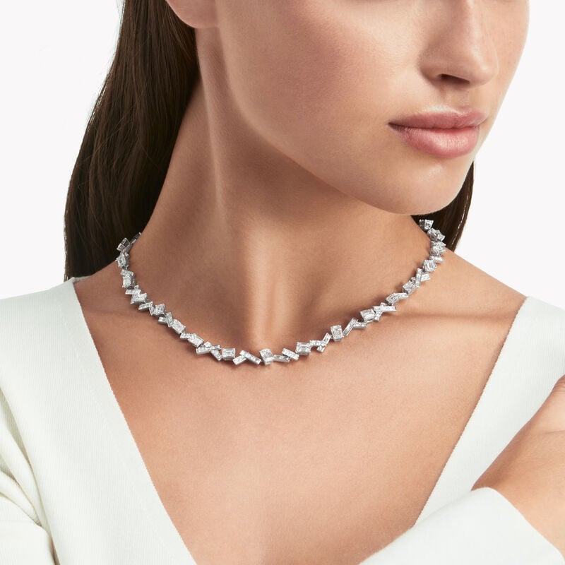 Thin diamond necklace nike x supreme
