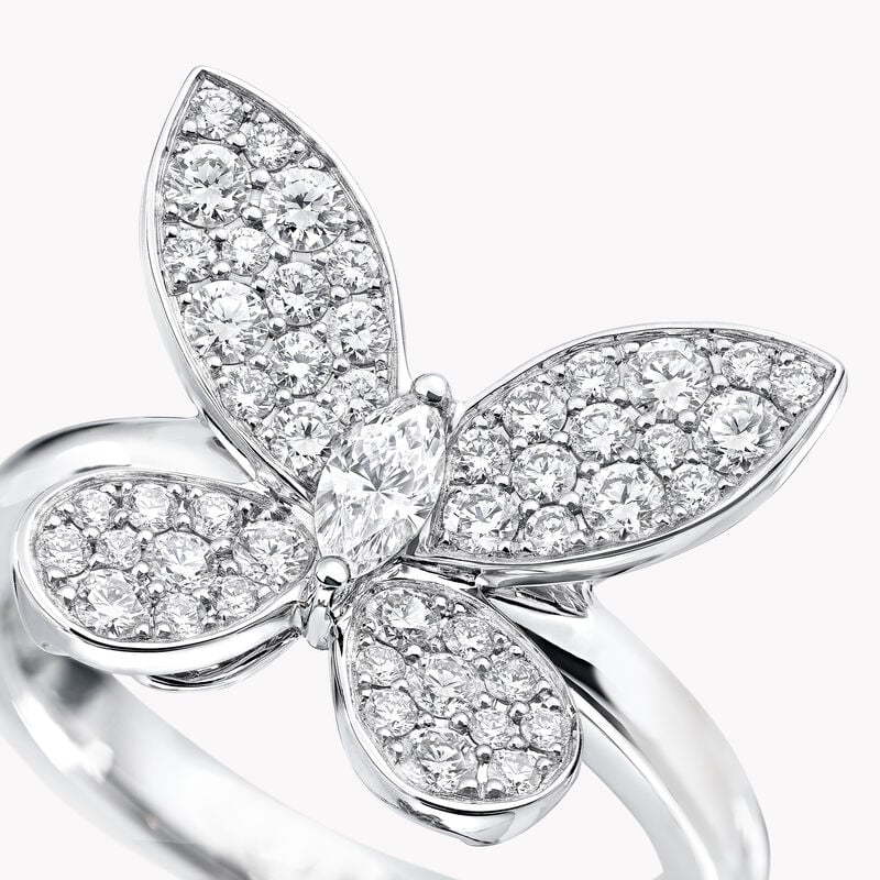 Pavé Butterfly Diamond Small Ring