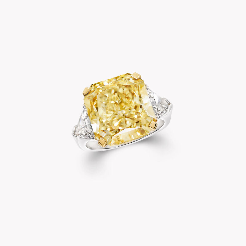 雷地恩形切割黃鑽和白鑽高級珠寶戒指