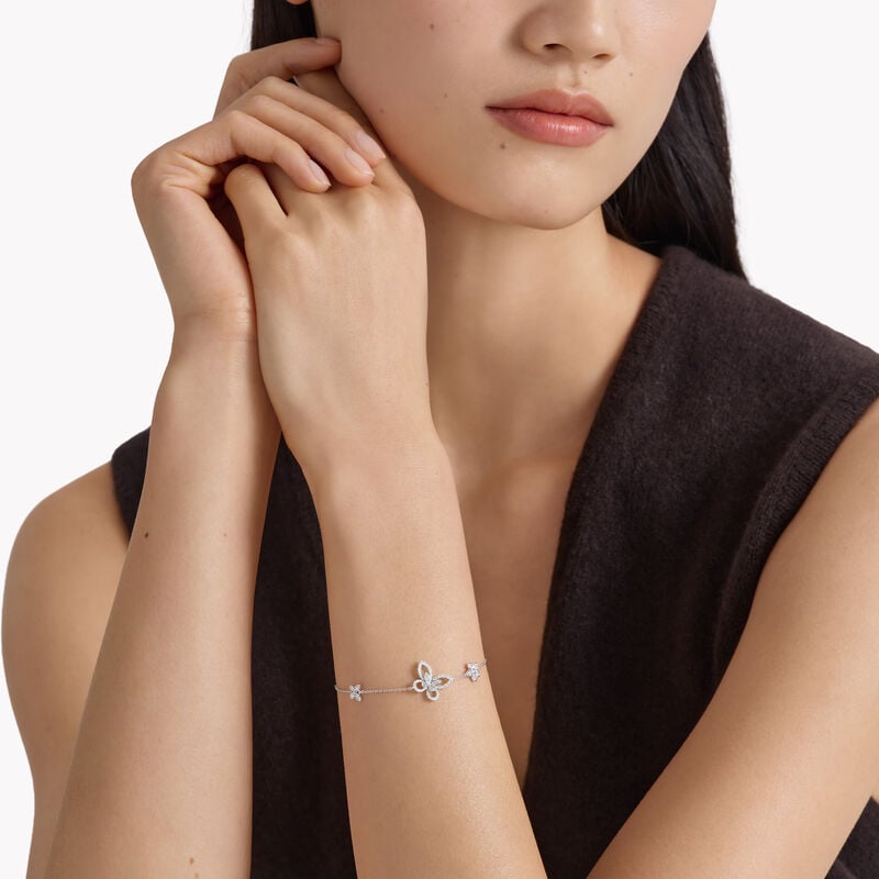 蝴蝶幻影花卉造型鑽石手鏈