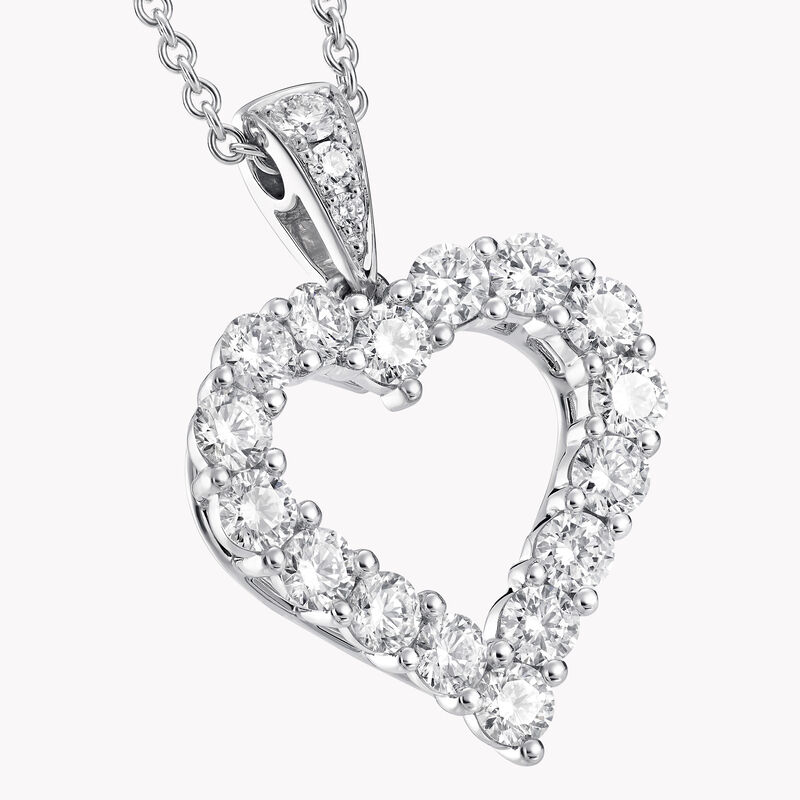 Pendentif silhouette cœur en diamants, , hi-res