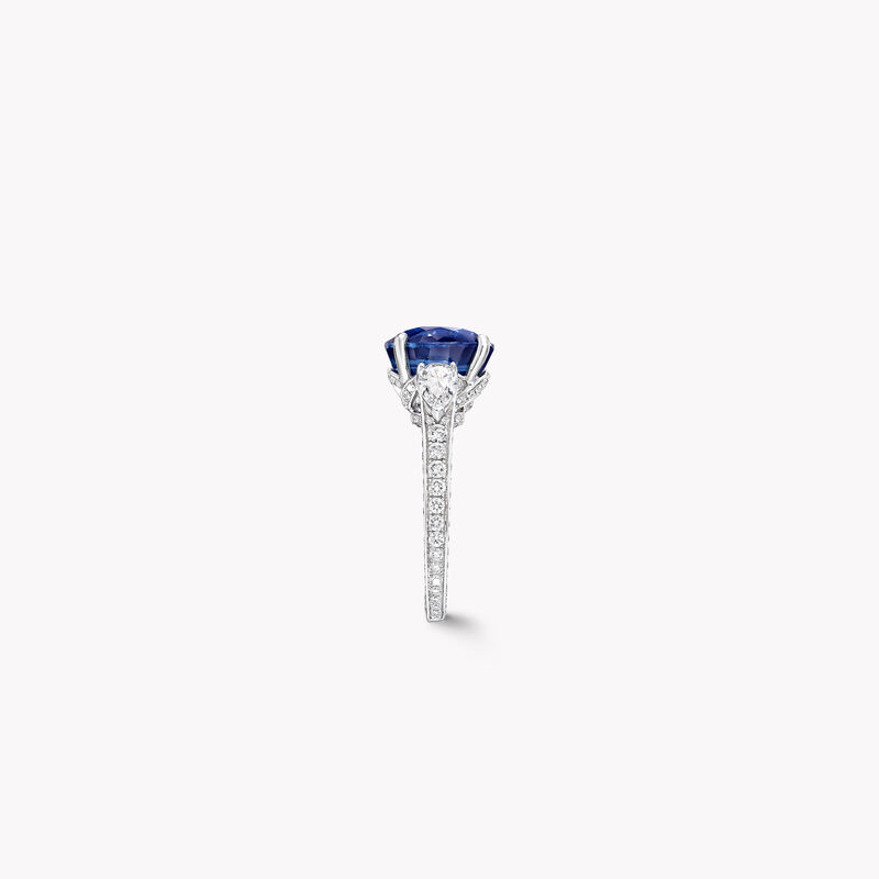Oval Sapphire High Jewellery Ring, , hi-res