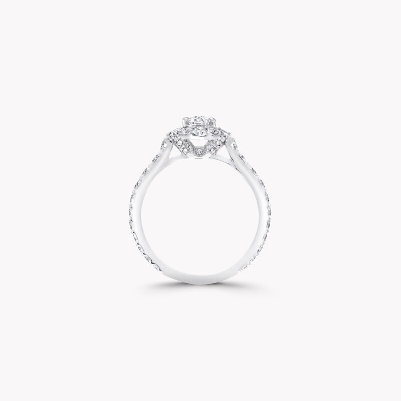 Icon橢圓形鑽石訂婚戒指