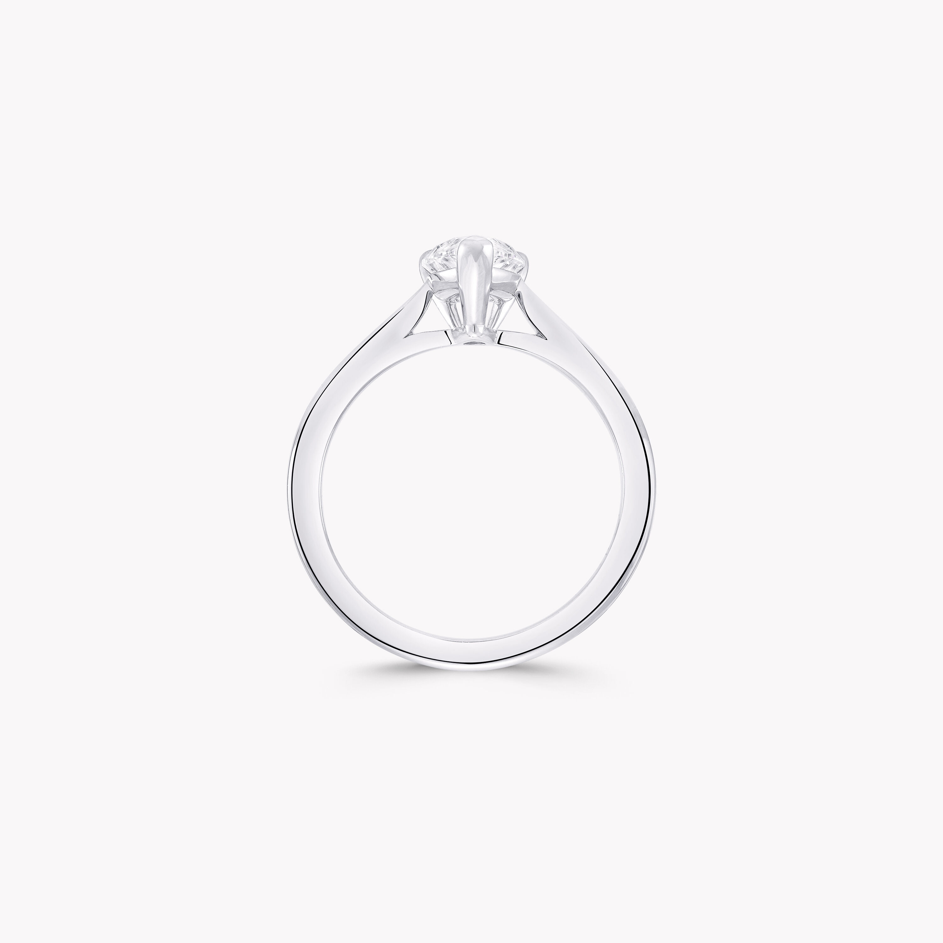 パラゴン ペアシェイプ ダイヤモンド エンゲージメントリング