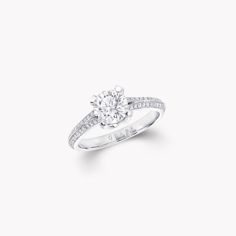 Legacy圓形鑽石訂婚戒指