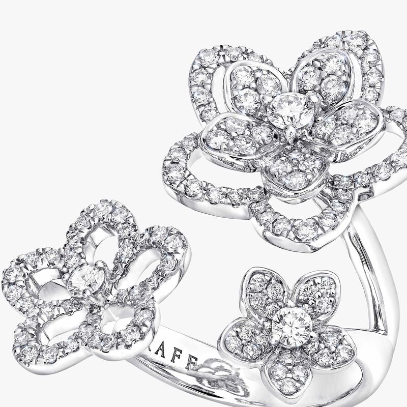 Wild Flower Triple Diamond Ring