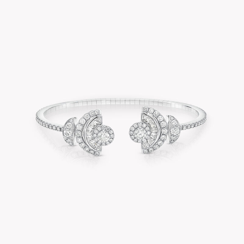 Bracelet rigide en diamants taille baguette La Lune de Nuit, , hi-res