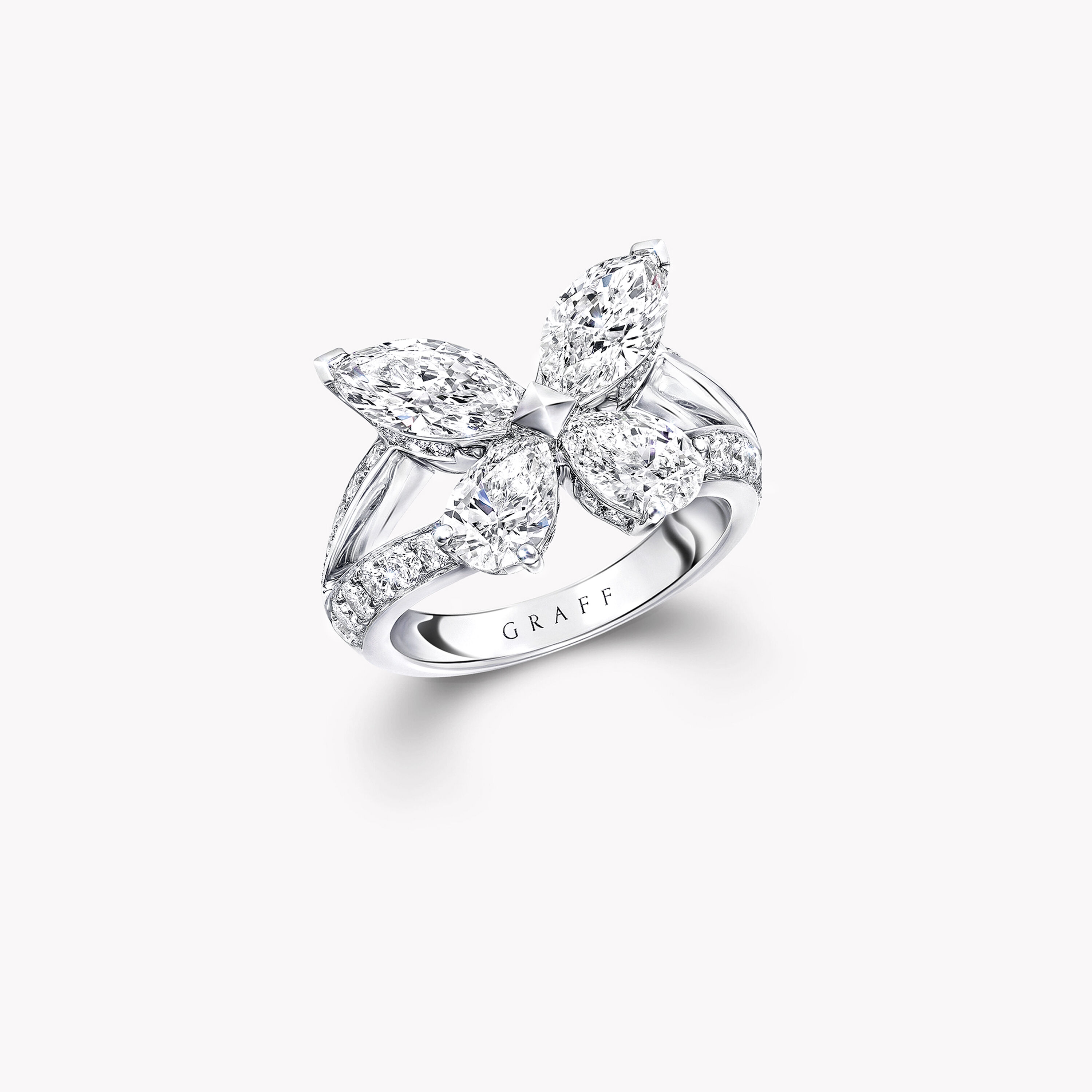 蝶　butterfly GRAFF似 ボウ ダイヤモンド リング US6号 指輪 Classic Butterfly Diamond Ring, White Gold - Graff