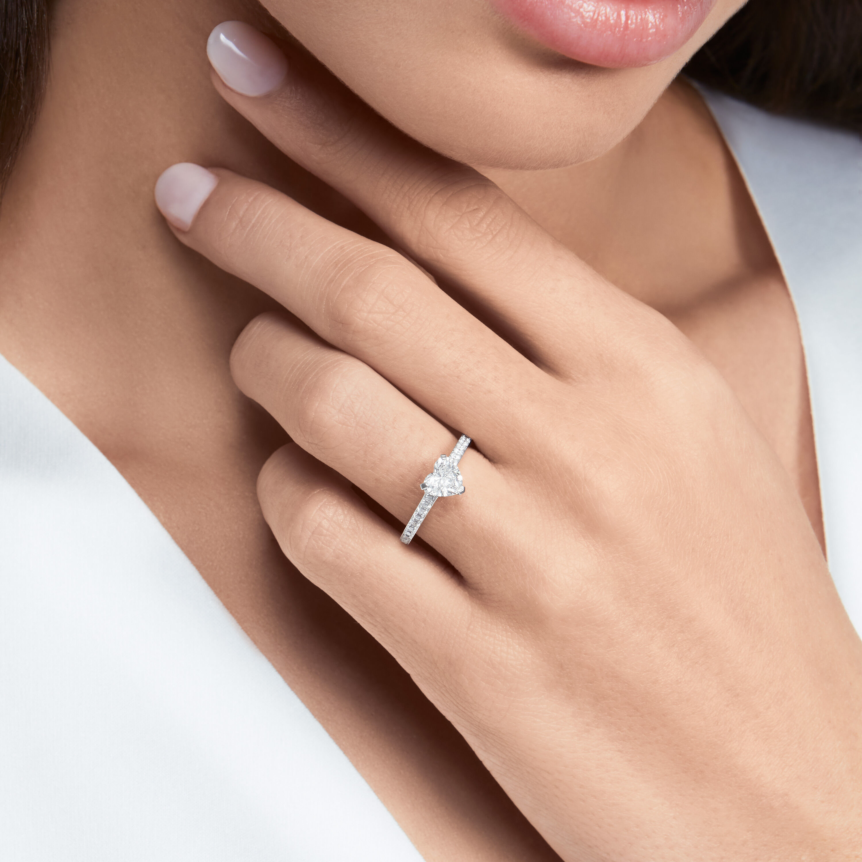 White Heart Cut Diamond Ring – TOR