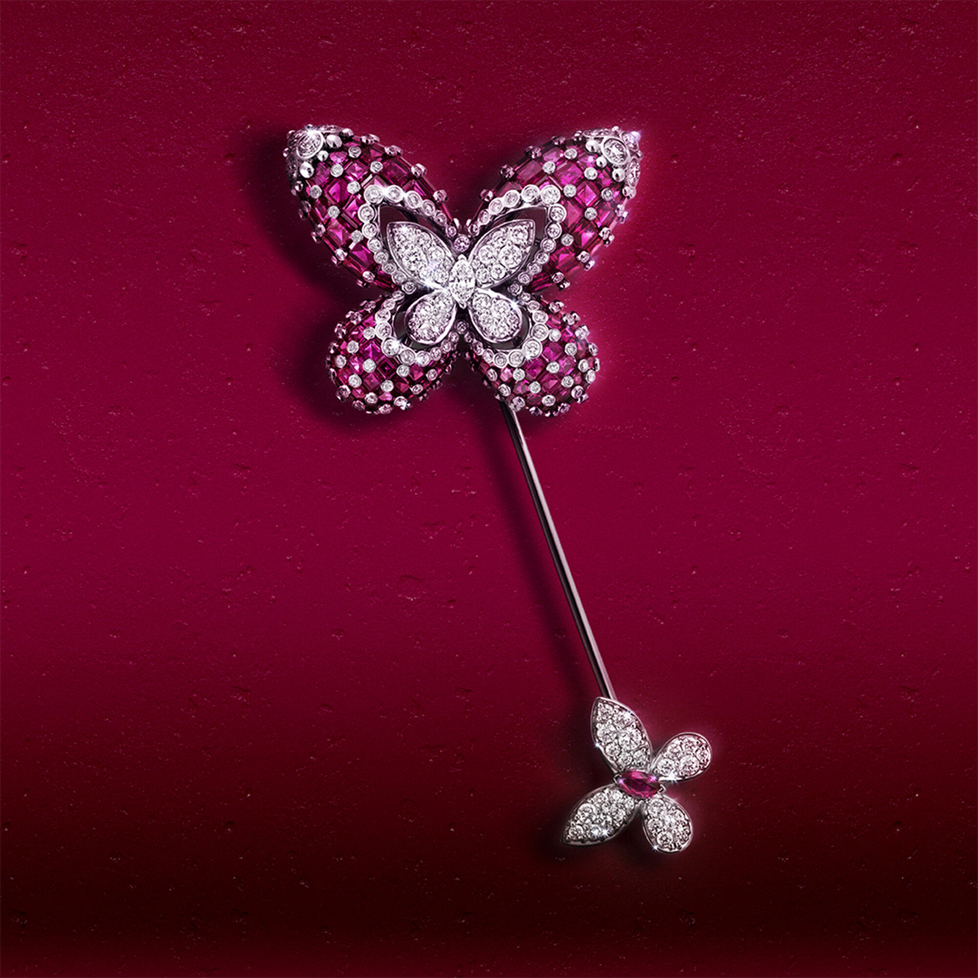 リナ, Butterfly Brooch - Graff