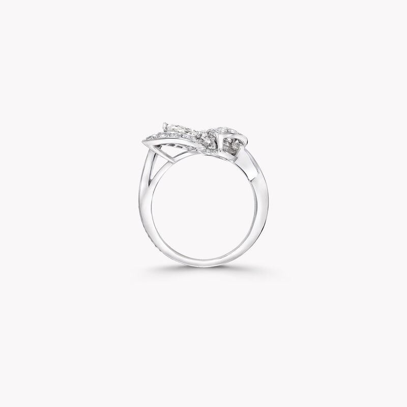 Bague en grappe de diamants Peony