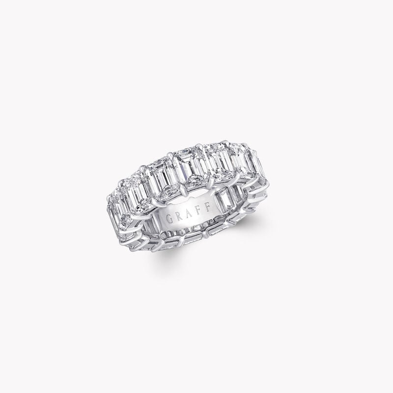 Emerald Cut Diamond Wedding Band