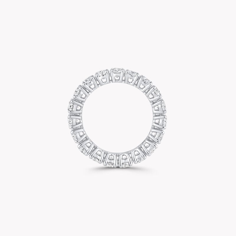 Shared Claw Oval Diamond Wedding Band