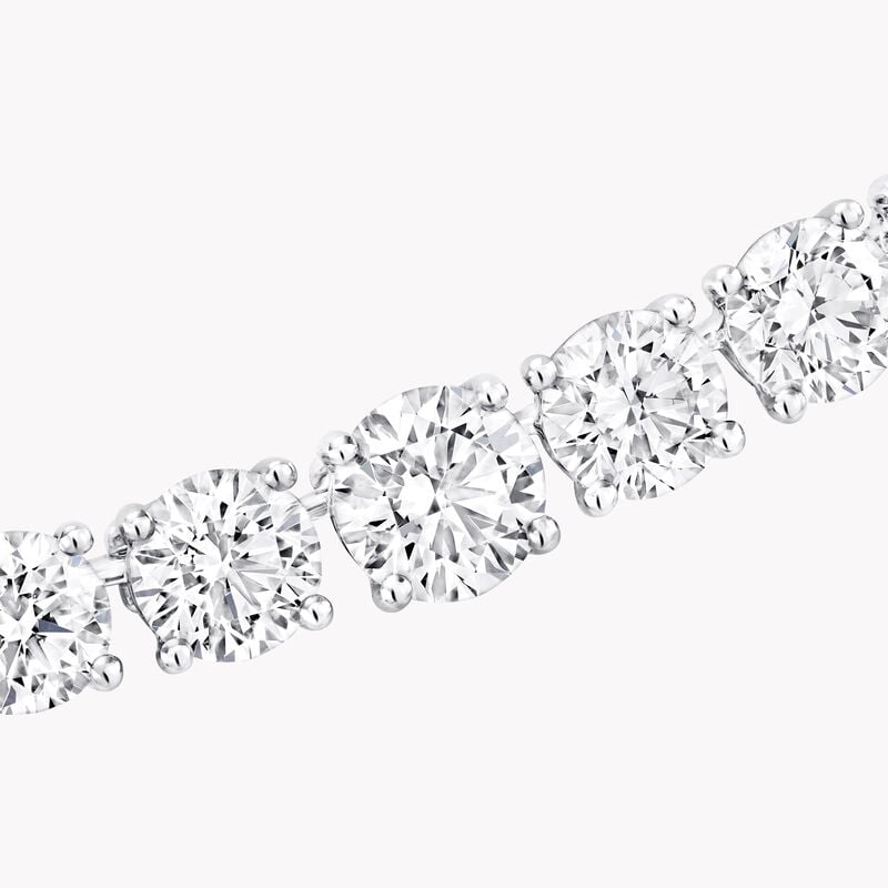 Round Diamond Necklace