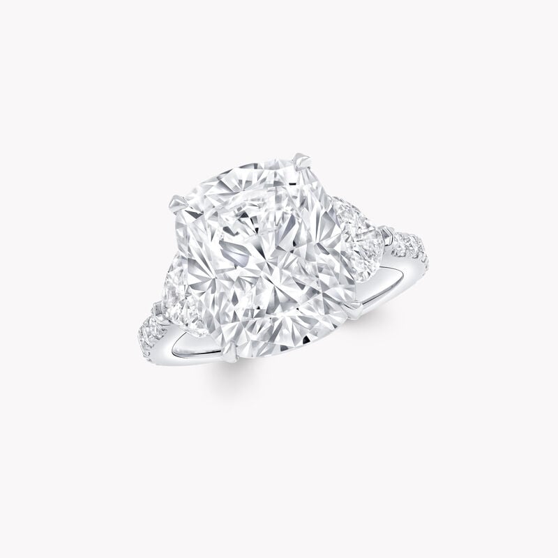 Bague haute joaillerie en diamants taille coussin Promise