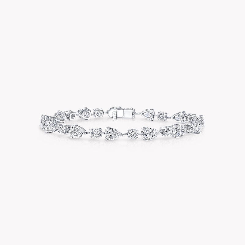 Round and Pear Shape Diamond Bracelet
