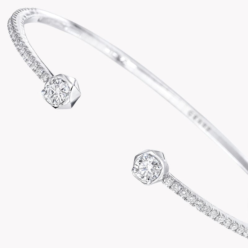 Laurence Graff Signature Open Diamond Bangle