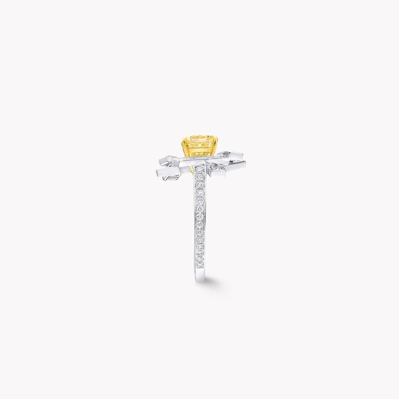 Threads Yellow and White Diamond Ring