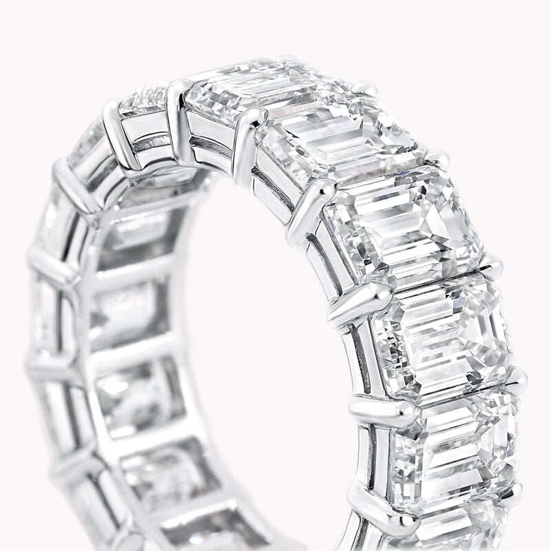 Emerald Cut Diamond Wedding Band
