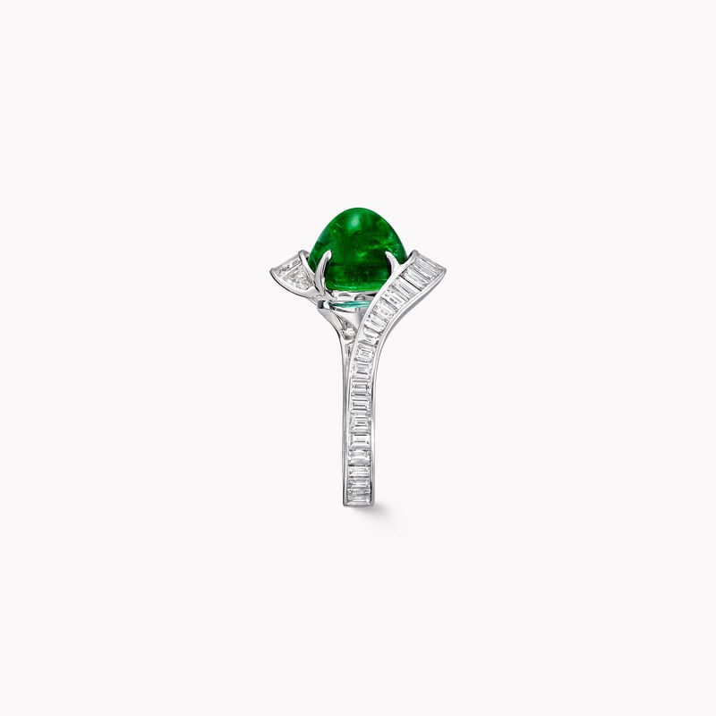 Cabochon Emerald and White Solitaire Diamond Ring