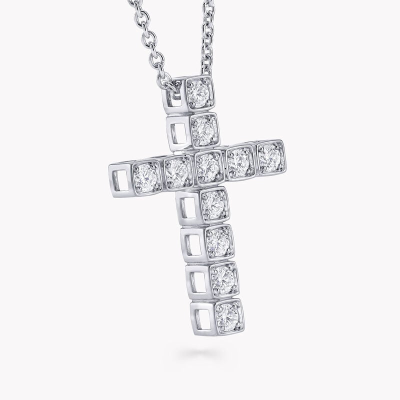 Round Diamond Cross Pendant