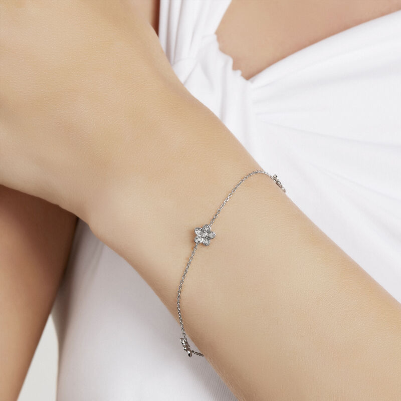Wild Flower Petite Pav&eacute; Diamond Bracelet