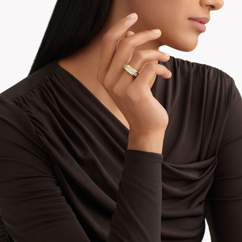 Laurence Graff Signature Four-Row Layered Diamond Ring