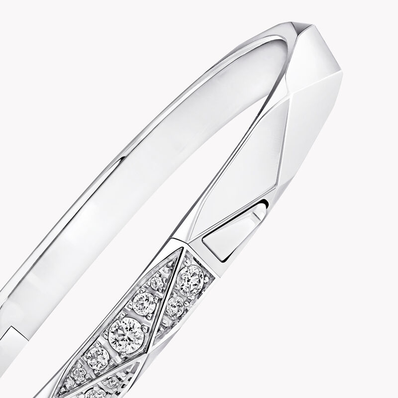 Laurence Graff Signature Diamond Bangle